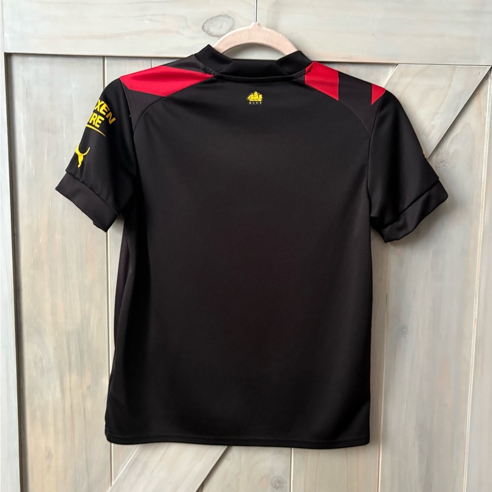 Boys Puma Manchester City SoccerJersey - Picture 5 of 6